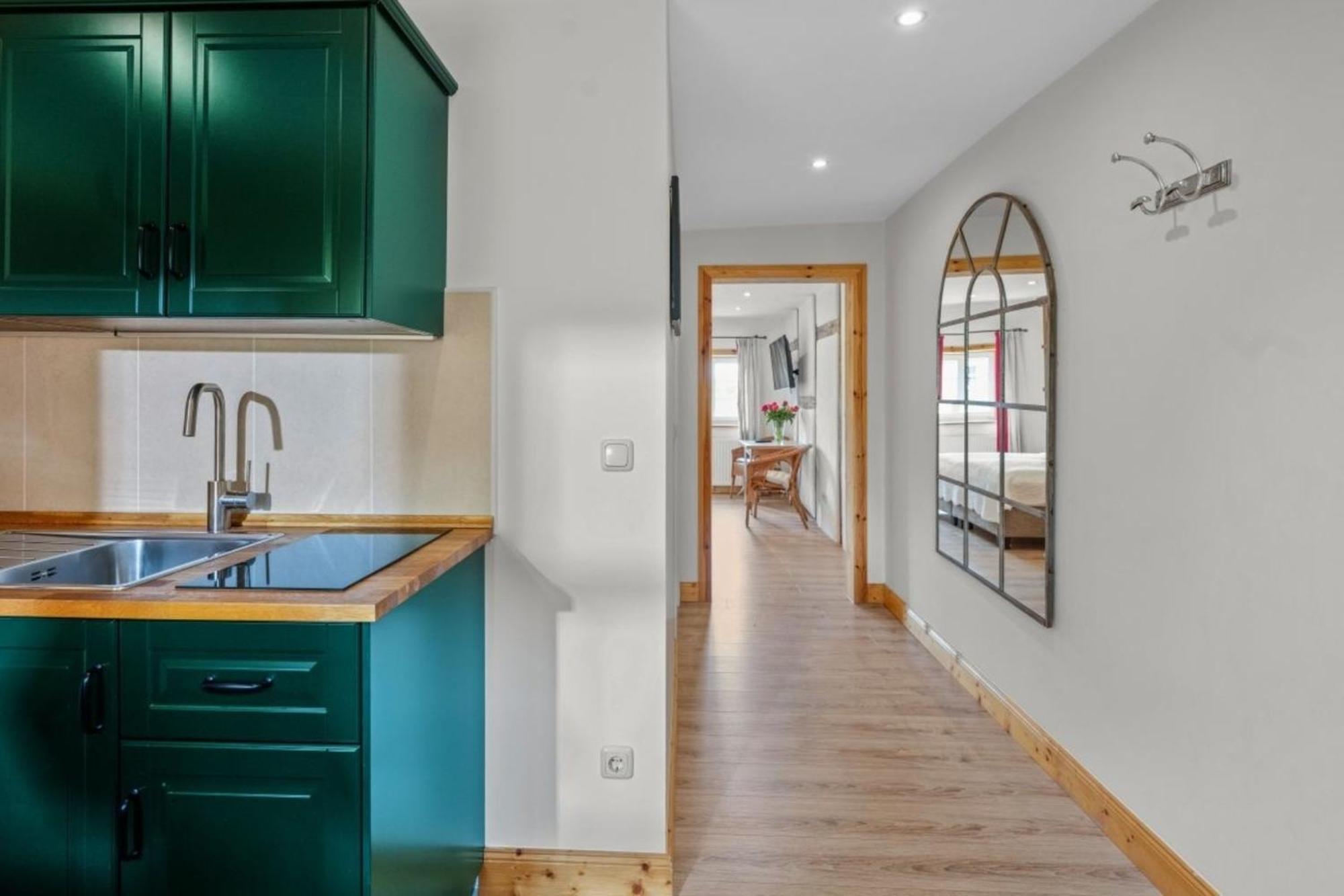 Luedersburger Strasse 15d Apartment